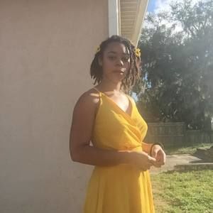 Meet your Posher, Capryce